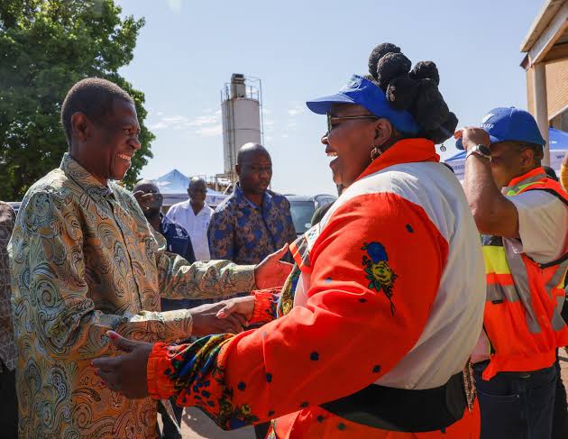 Deputy President Paul Mashatile arrives in Bronkhorstspruit, where he is welcomed by Minister of Water